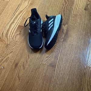 Black and white adidas size 4 for boys